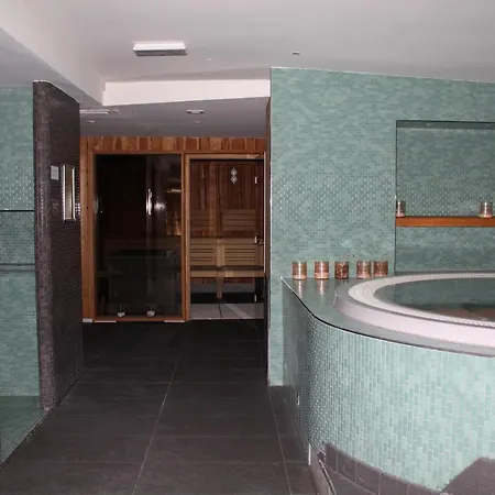 Alpina Ξενοδοχείο